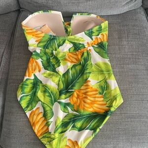 NWT strapless swimsuit, large